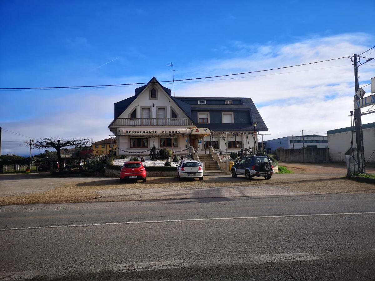 Pension - Restaurante Vilaboa Boveda  外观 照片