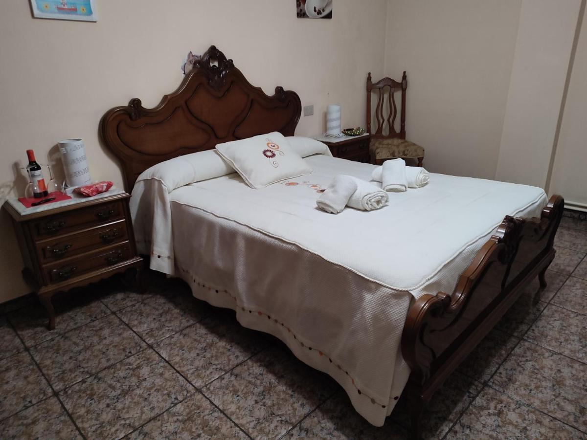 Pension - Restaurante Vilaboa Boveda  外观 照片
